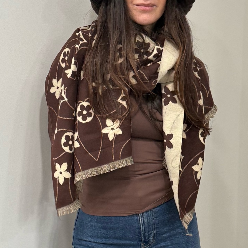 ShopEvelynne Floral Brown and Cream Wrap
